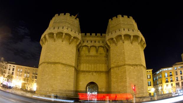 Hallan nuevos restos medievales de la muralla que rodeaba Valencia en el siglo XIV