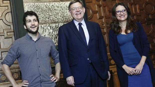 Imagen de los líderes de las tres formaciones tomada este jueves en el Palau de la Generalitat