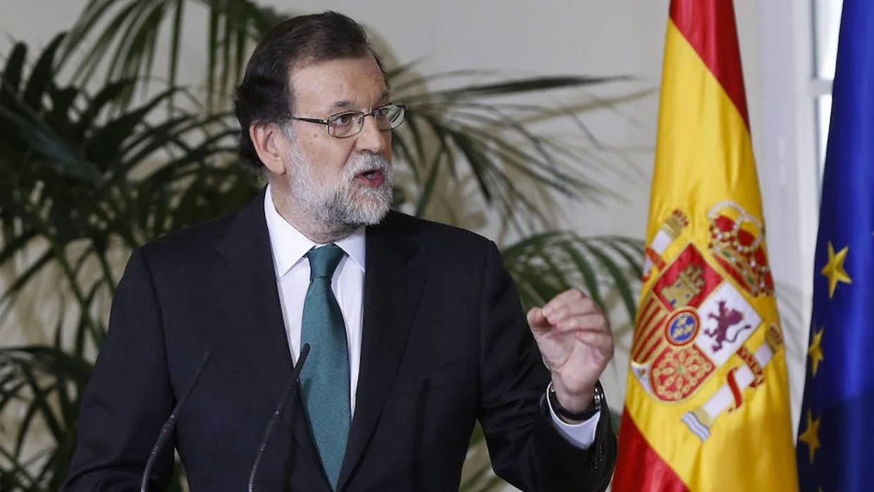 Mariano Rajoy, durante su intervención en el acto de entgrega de las Medallas de Oro al Mérito en el Trabajo hoy en Moncloa