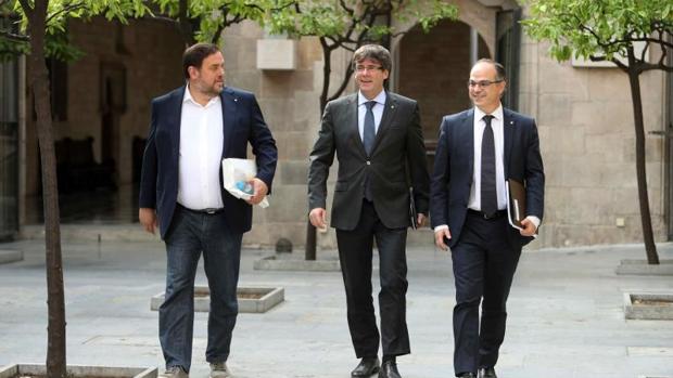 Turull carga duramente contra el TC a la vez que alega contra la suspensión del reglamento parlamentario