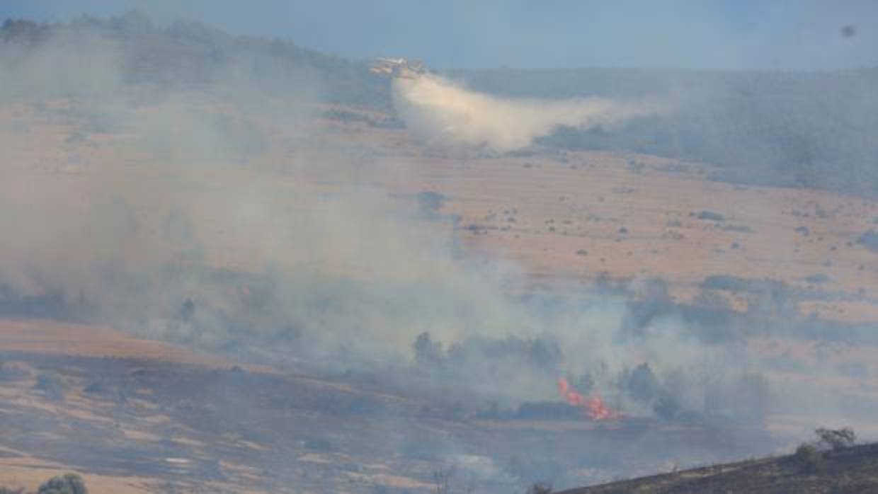 Incendio en la localidad de Borrenes