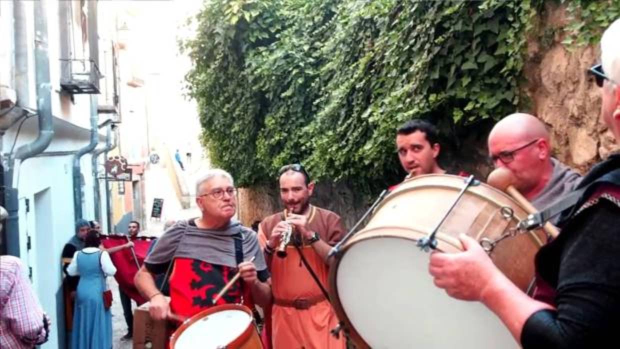 El grupo de folk Tiruraina acompañará con su música el arranque de la Feria y Fiestas en Cuenca