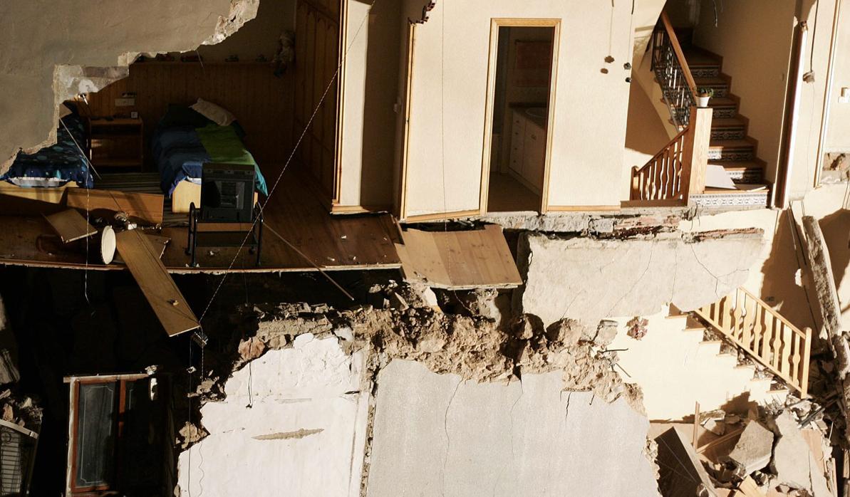 Imagen de archivo de una casa derrumbada en Castellón