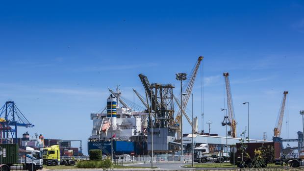 Los vecinos piden que la ZAL priorice la contratación de parados de Nazaret