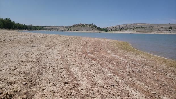 Los embalses han perdido un tercio de sus reservas en verano y están al 35%