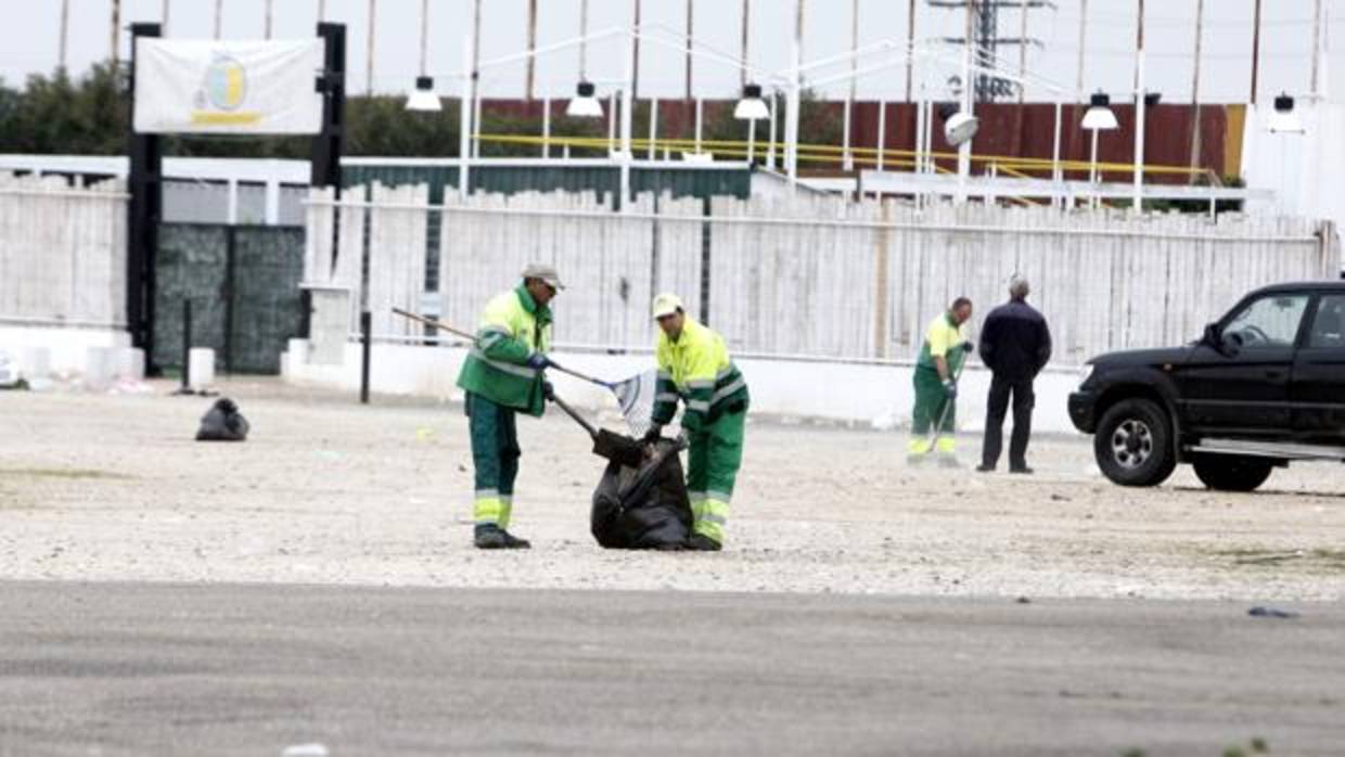 Toledo reforzará su servicio de limpieza, especialmente en La Peraleda