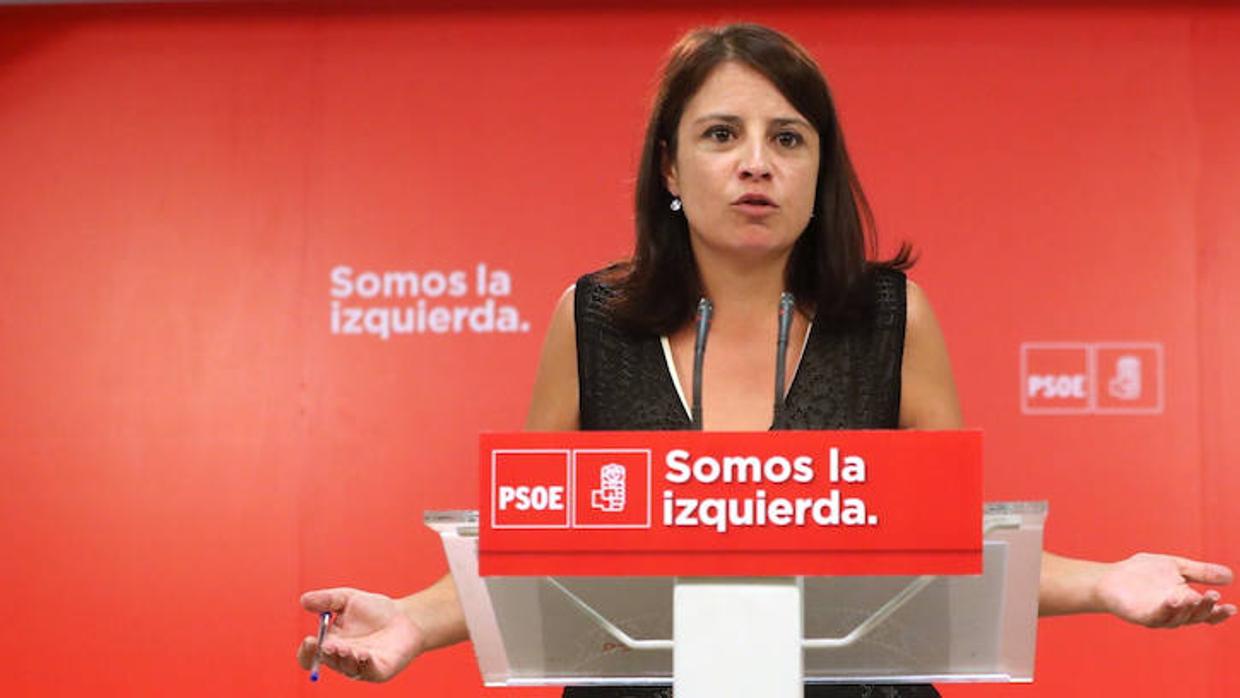 La vicesecretaria general del PSOE, Adriana Lastra, durante la rueda de prensa tras la reunión de la Comisión Permanente de la Ejecutiva Federal