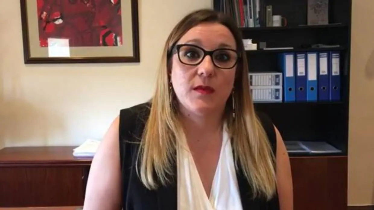 María Díaz, secretaria de Organización de Podemos en Castilla-La Mancha, hace pública la denuncia