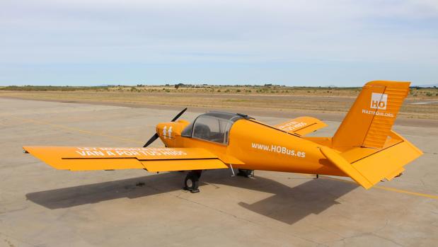 La avioneta de HazteOir recorrerá las playas valencianas entre Castellón y Dénia