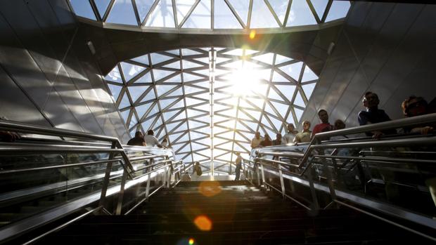 La estación de Cercanías de Sol reabre tras 16 días cerrada