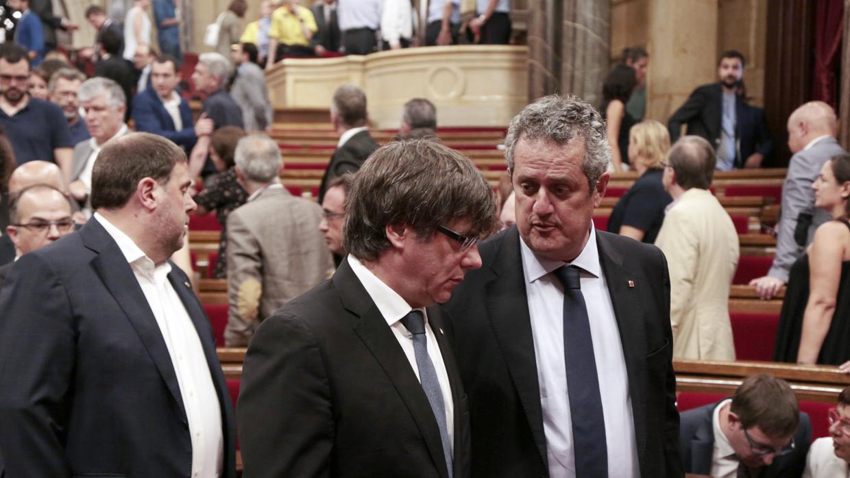 Joaquim Forn y Carles Puigdemont