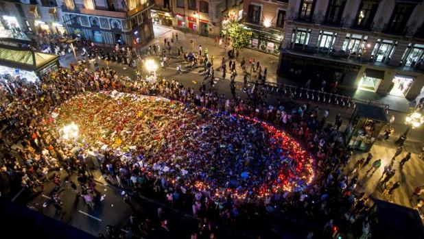 Un joven rapero argelino clama desde Valencia contra el terrorismo yihadista