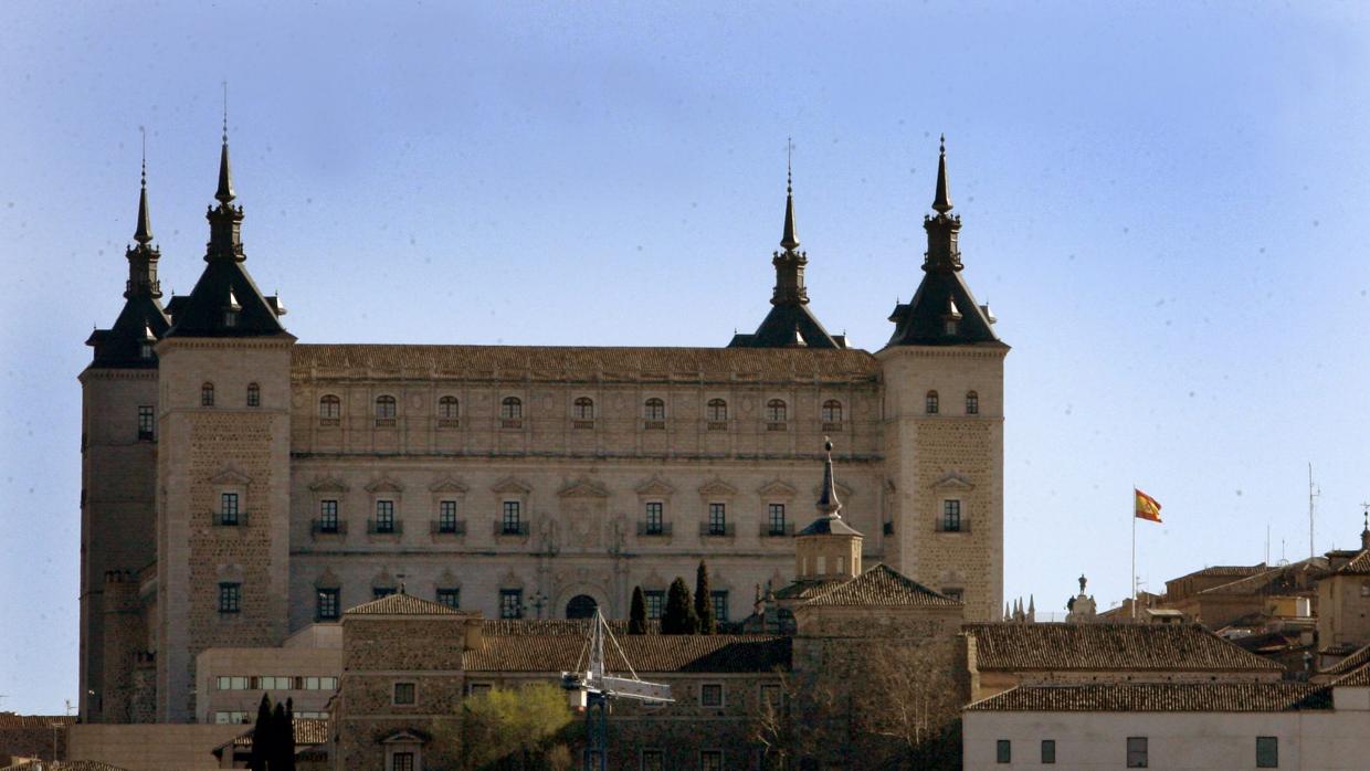 Biblioteca de Castilla -La Mancha, Alcázar de Toledo