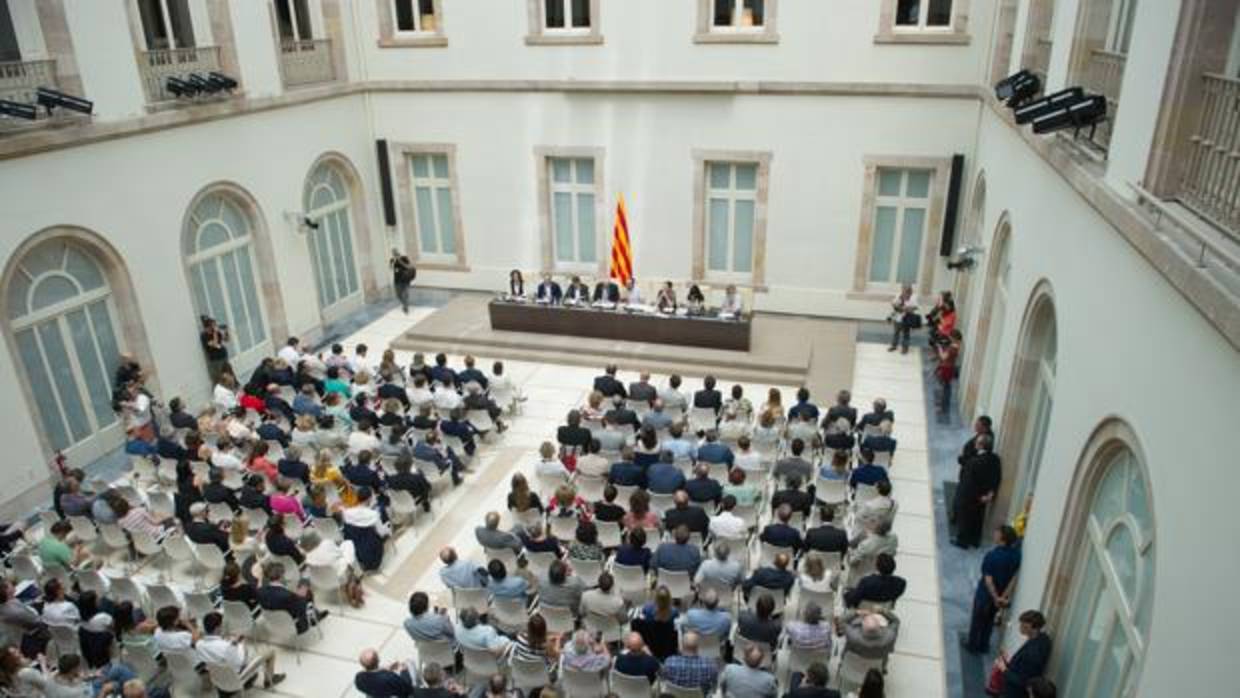 Reunión de la ley del referéndum de los independentistas en Cataluña