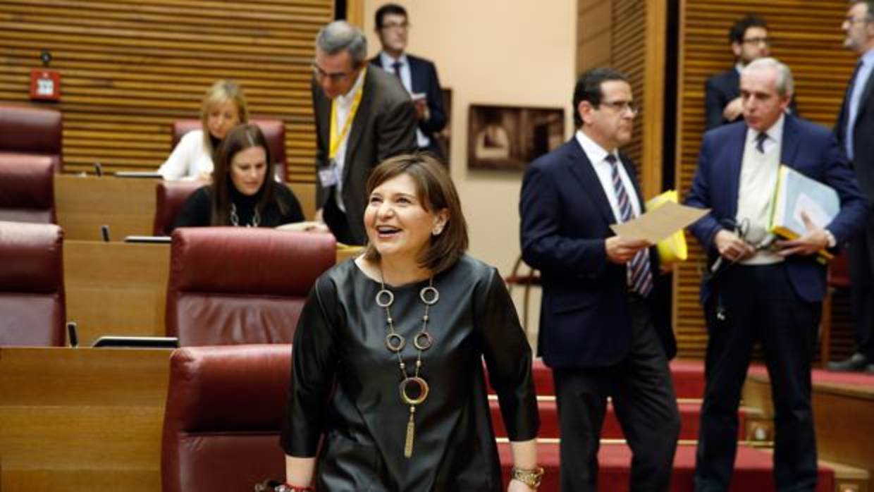 Isabel Bonig, en las Cortes en una imagen de archivo