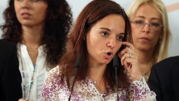 La renuncia de Sara Hernández tensiona las primarias en el PSOE-M