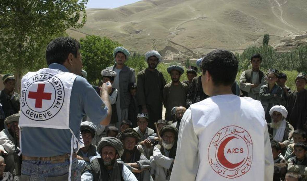Cooperantes de Cruz Roja en Afganistán