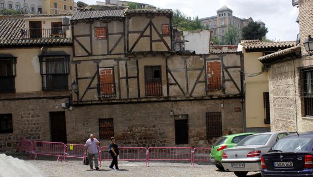 Un plan de subida de impuestos busca acabar con las casas en ruinas