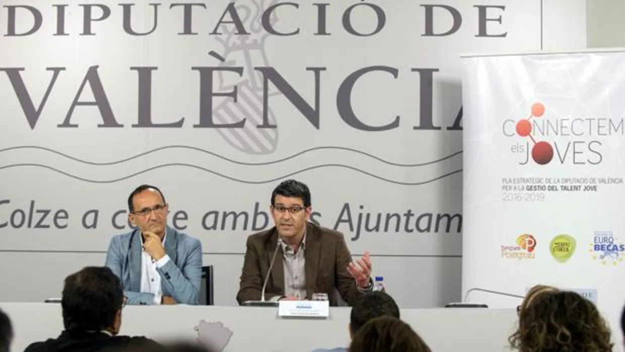 Imagen del presidente de la Diputación de Valencia y el diputado del área de Proyectos Europeos