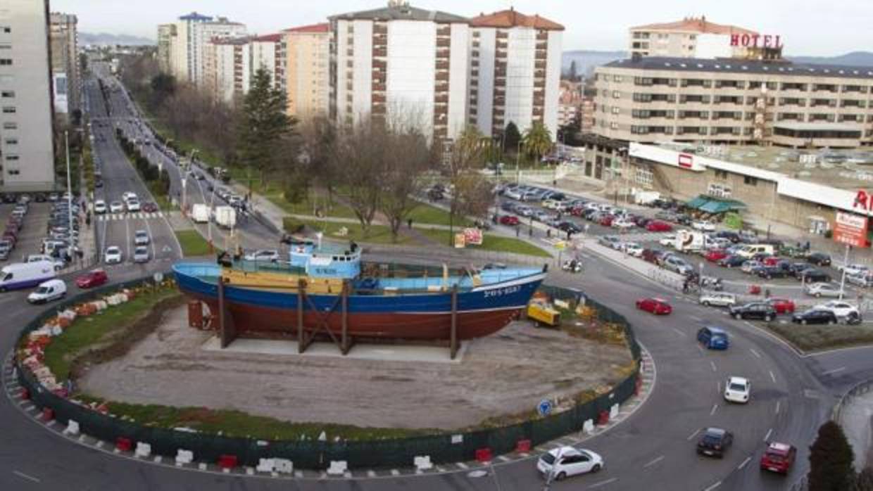 Rotonda en el barrio vigués de Coia