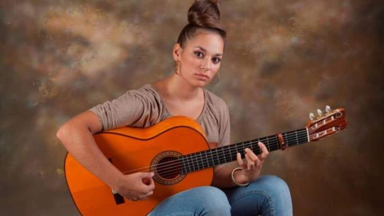 La guitarrista Mercedes Luján