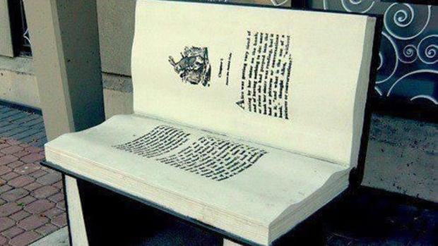 «Bancos literarios» para fomentar la lectura en Aldea del Rey