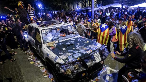 Policía y Guardia Civil intervendrá para mantener el orden si los Mossos no actúan