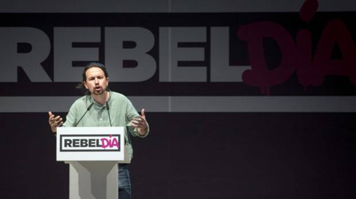 Pablo Iglesias, ayer, durante un acto en Alcorcón (Madrid)