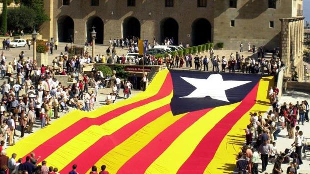La homilía del monasterio de Montserrat defiende el referéndum y rechaza la «represión»