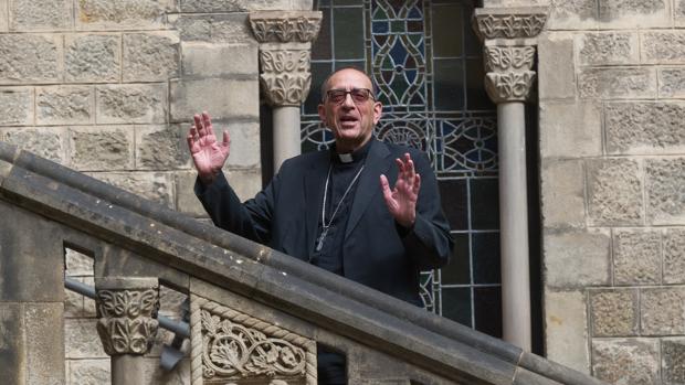 Las dos voces de la Iglesia catalana: El cardenal Omella pide «seny» y en Montserrat se denuncia «represión»