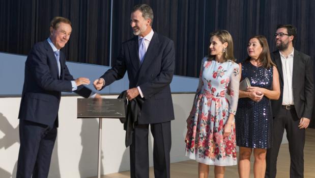 Los Reyes inauguran en Palma el Palacio de Congresos