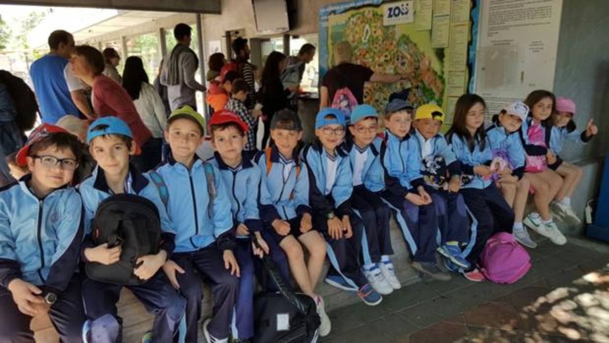 Alumnos del colegio San Juan Bautista de Toledo, conocido como colegio Tavera