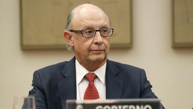 Montoro confirma que no llevará los Presupuestos esta semana al Consejo de Ministros