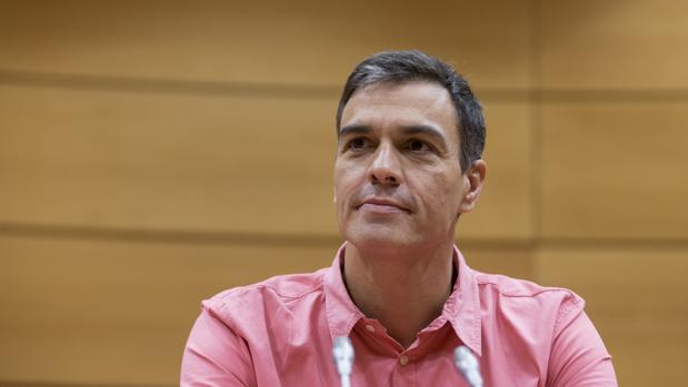 Sánchez critica las cargas policiales pero mantiene el apoyo al Estado de Derecho «a pesar de este Gobierno»