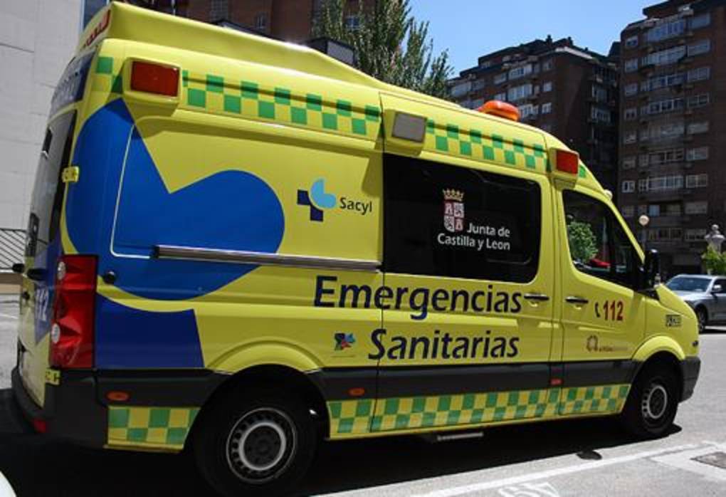 Dos septuagenarios heridos tras salirse de la vía con su «quad» en León