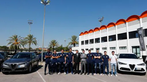 Alfa Romeo, los coches que lucen esta temporada los jugadores del Valencia CF
