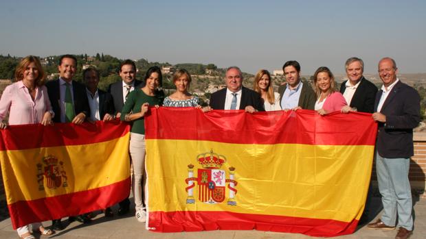 El PP anima a instalar banderas en las casas como símbolo de la unidad de España