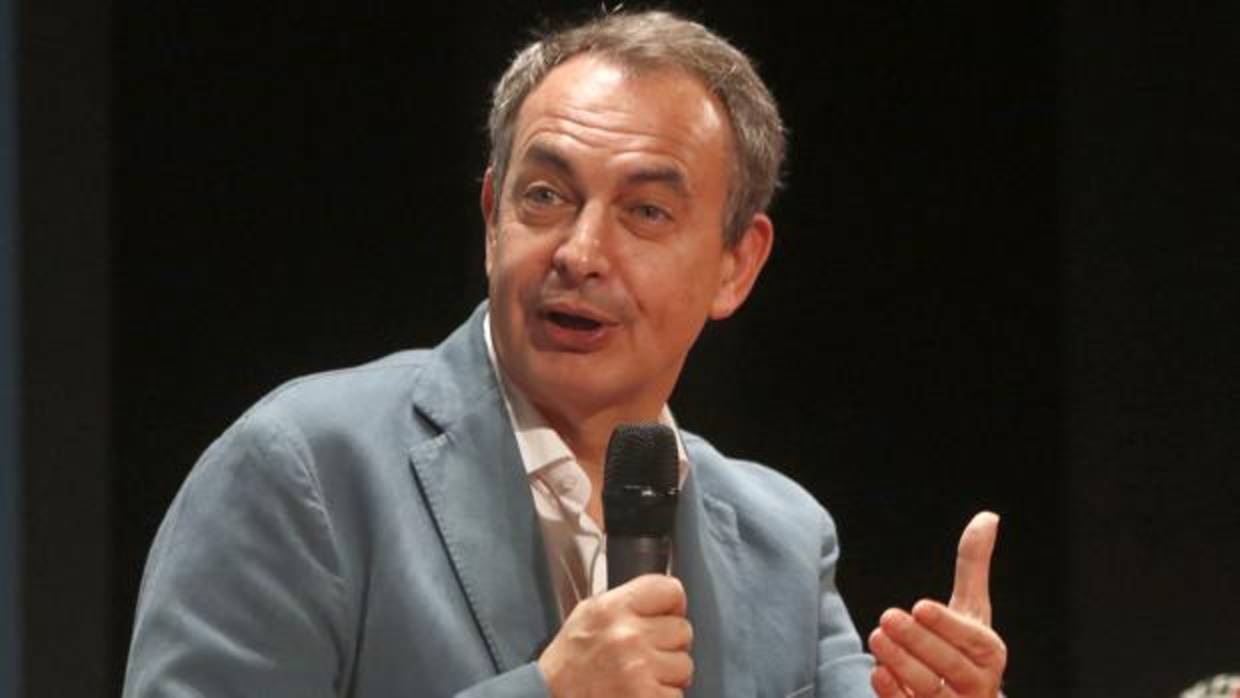 Zapatero y Puente, este domingo en Valladolid
