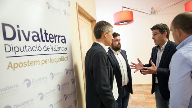 La Diputació proposa millorar la connexió entre els polígons de Rafelbunyol i La Pobla amb un bulevard