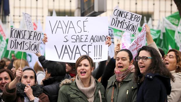 Sanidad debe devolver alrededor de 500.000 euros a los aspirantes a las oposiciones de Enfermería de 2015