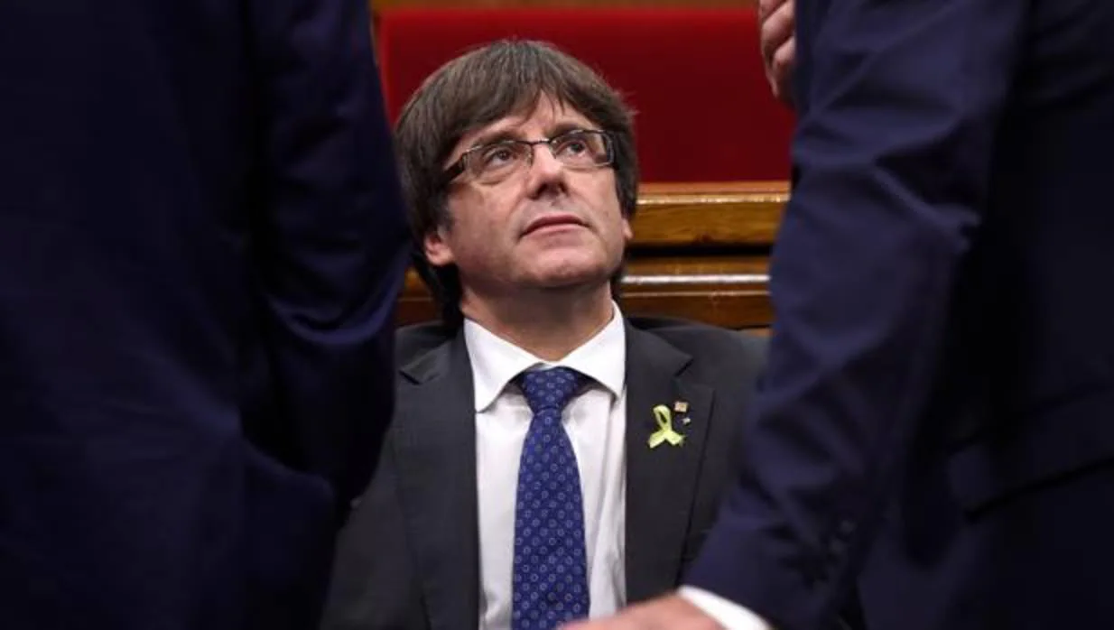 Carlos Puigdemont, en el Parlamento catalán