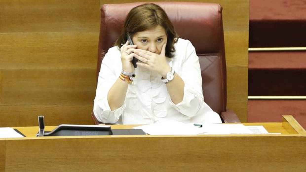 Imagen de Isabel Bonig tomada en las Cortes Valencianas