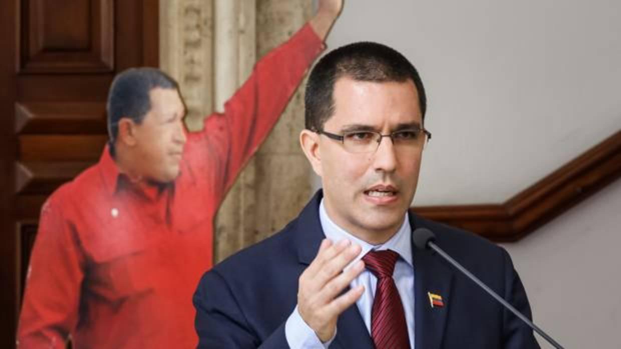 El ministro de relaciones exteriores de Venezuela acusa a España de ser cómplice de una «oposición violenta»