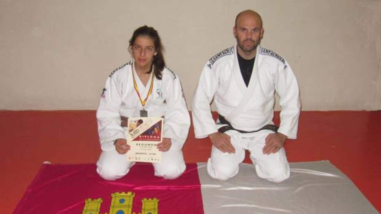 Katerina García-Roco Belo y su entrenador, Felipe Fernández