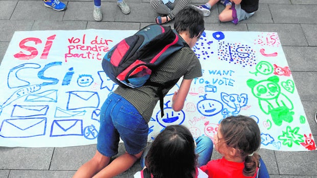 La Justicia empieza a frenar el adoctrinamiento en las escuelas de Cataluña