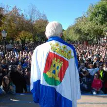 Cerca de 40.000 personas participan en la manifestación por el futuro de Talavera