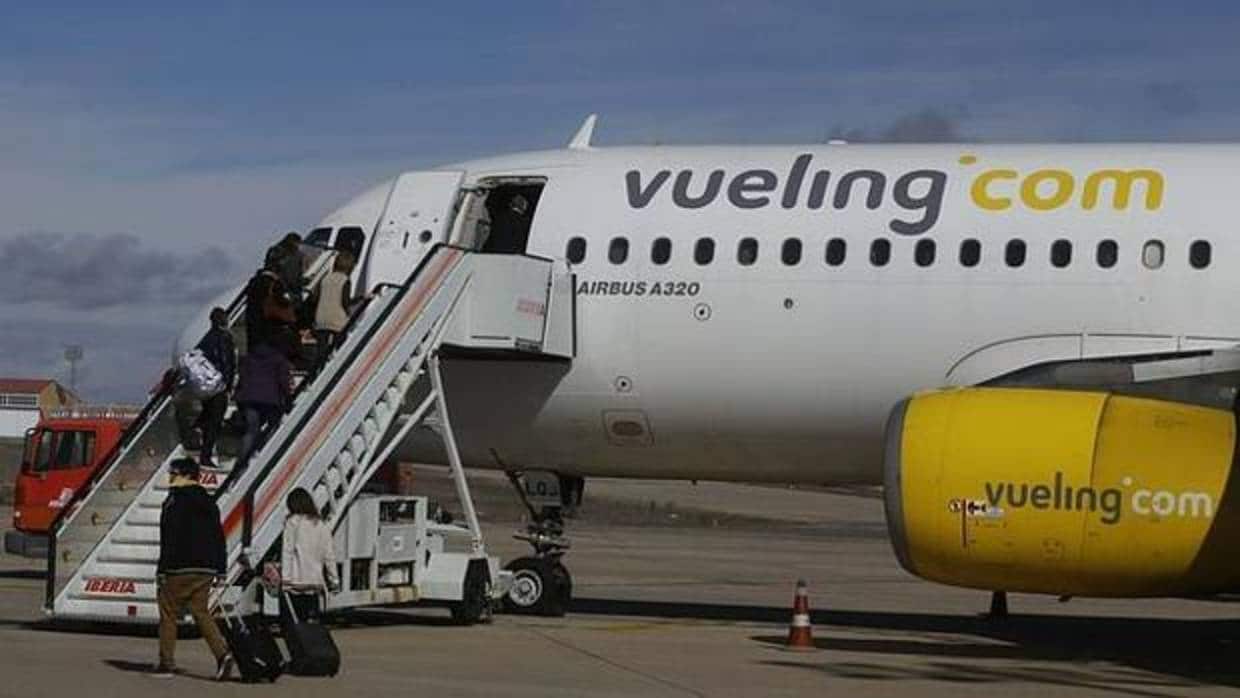 Imagen de un Airbus A320 de la compañía aérea Vueling