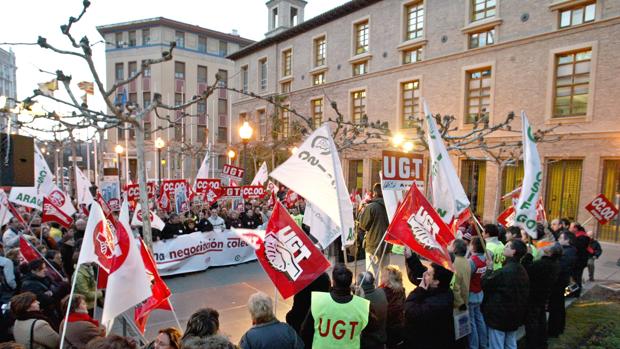 El Gobierno aragonés lanza cursillos para fomentar el «buen rollo» entre sus funcionarios