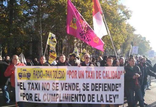 Los taxistas de Toledo, en la gran protesta de Madrid contra Uber y Cabify