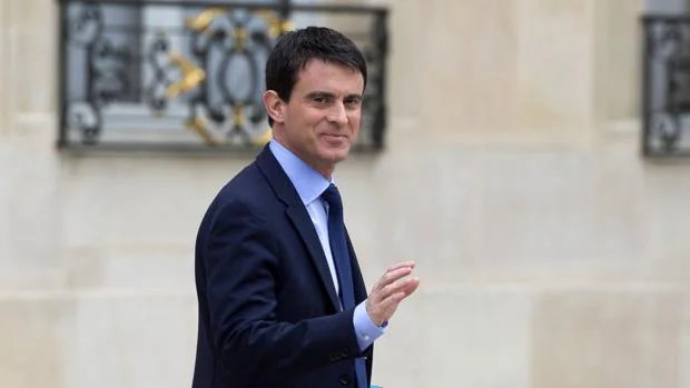 Manuel Valls y Owen Jones imprimen pulso internacional a la campaña electoral del 21-D